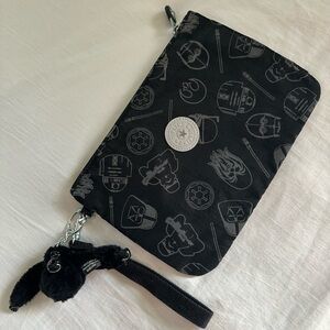 NWOT Kipling  Star Wars accesories small bag
